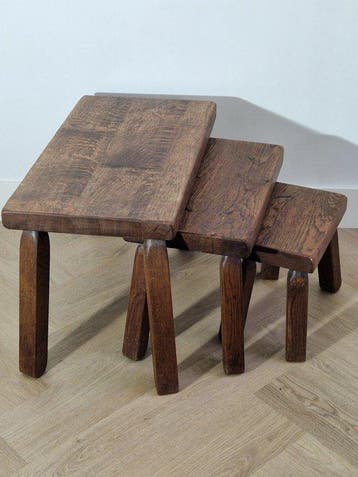 Set bijzettafels - Eik - Drie bijzettafeltjes, Antiek en Kunst