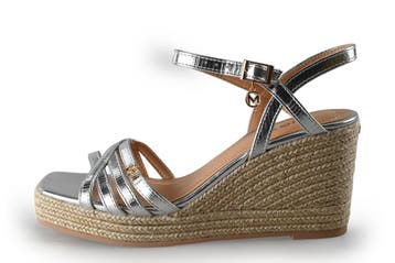 Mexx Sleehakken in maat 38 Goud, Kleding | Dames, Mexx, Overige kleuren, Verzenden, Zo goed als nieuw