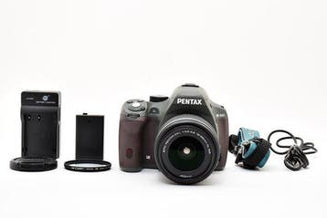 Pentax K-50 Olive + SMC DAL 3.5-5.6/18-55mm AL WR Digitale, Nieuw