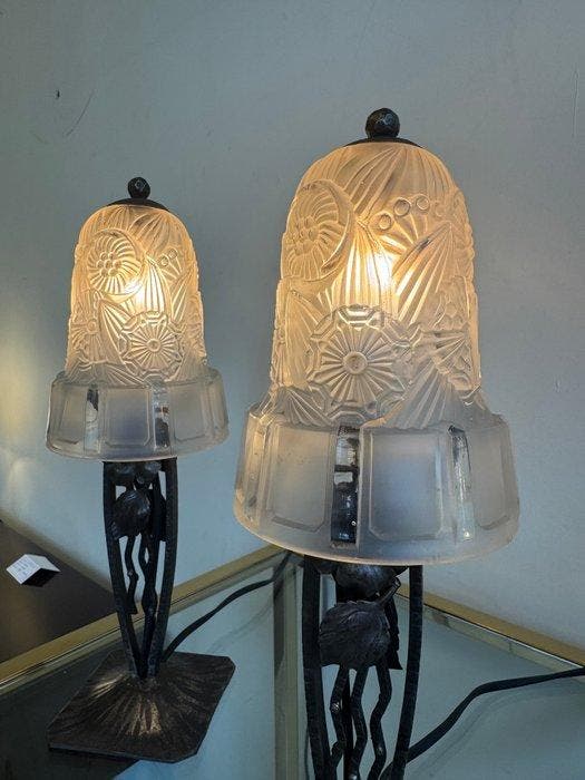 Hettier & Vincent - Hettier & Vincent - Lamp (2) - geperst, Antiquités & Art, Antiquités | Meubles | Chaises & Canapés