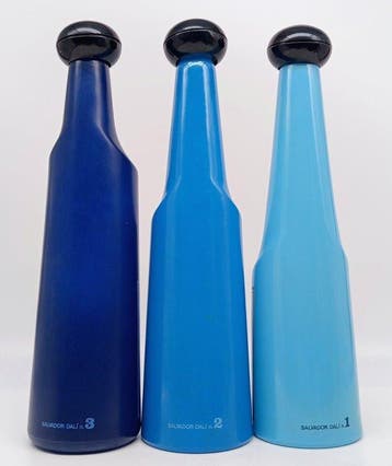 Bouteille - Verre, Plastique - Ensemble de trois bouteilles