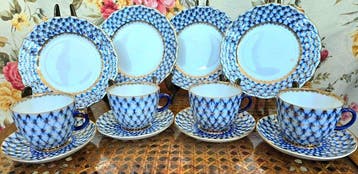 Lomonosov Imperial Porcelain Factory - Koffieservies (17) -