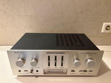 Marantz - PM250 Amplificateur intégré à semi-conducteurs, TV, Hi-fi & Vidéo