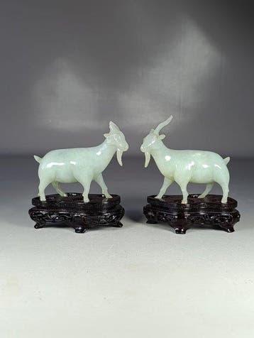 Paire de chèvre en jadéite - jadeiet - China (Zonder