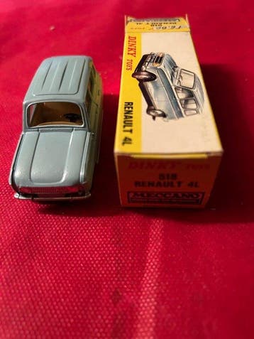 Dinky Toys 1:43 - Modelauto - Renault 4L