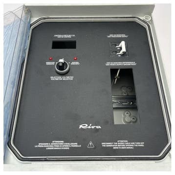 Bieden: Riva 100A shore power and generator, Watersport en Boten, Ophalen of Verzenden, Nieuw