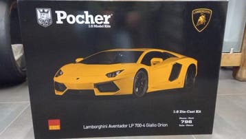 Pocher 1:8 - Voiture miniature - Lamborghini Aventador LP, Hobby en Vrije tijd, Nieuw