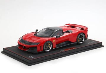 BBR 1:18 - Model sportwagen - Ferrari F80 opt. carbonio, Hobby en Vrije tijd, Nieuw