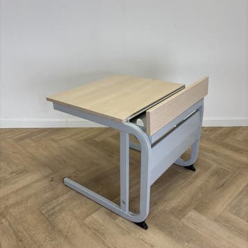 schooltafel / computertafel met kabelgoot (hxbxd) 72x80x81, Huis en Inrichting, Tafelonderdelen, Gebruikt