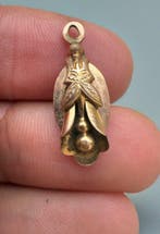 Art Nouveau zilverachtig en minutieus, Liberty-hanger uit, Antiquités & Art