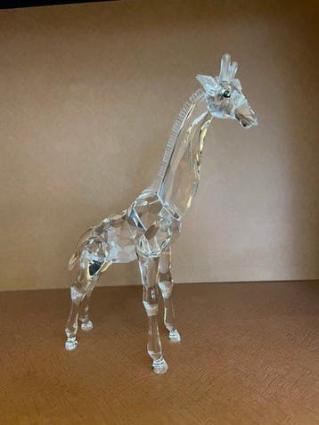 Swarovski - Beeldje - Giraffe baby - 236717 - Box +