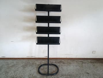 Presentatiedisplay – B47 x D35 x H147 cm, Zakelijke goederen