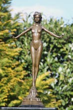 Sculpture, woman in bikini - 70 cm - bronze et marbre