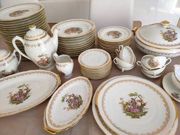 Limoges - Service de table (70) - Porcelaine