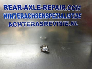 Afdekkap rechts, chroom Opel Manta A in B stijl gebruikt., Auto-onderdelen, Verzenden, Gebruikt, Opel