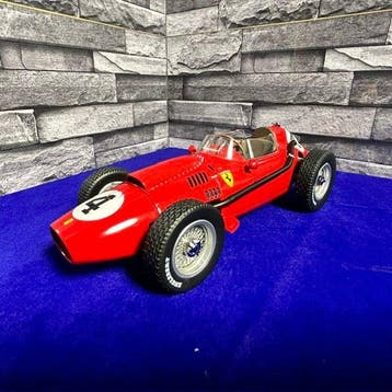 CMR 1:18 - Voiture de course miniature - Ferrari Dino 246 F1, Nieuw