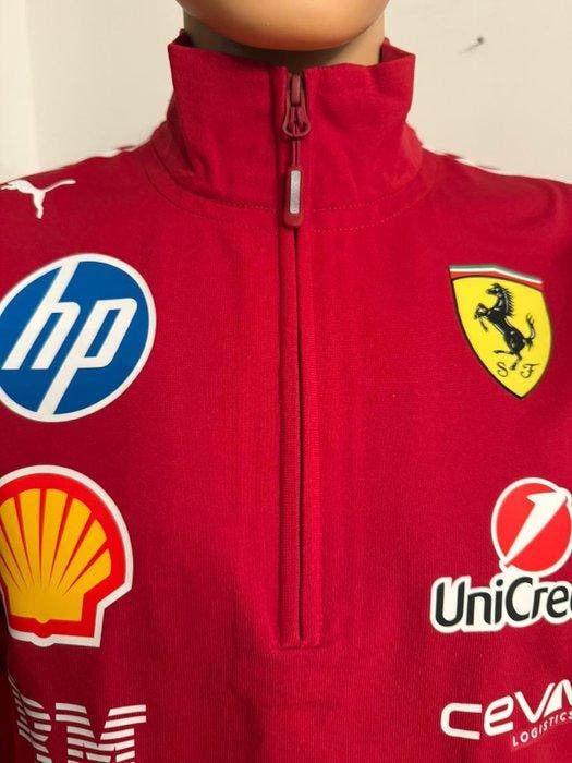 Ferrari - Formule 1 - Sf Team HZ SweatShirt - 2025 -, Collections, Marques automobiles, Motos & Formules 1