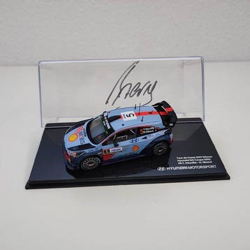 Hyundai i20 - WRC - Thierry Neuville - 2017 - Schaal 1:43