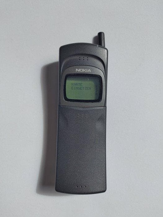 Nokia 8110 The Matrix - Mobiele telefoon (1), Games en Spelcomputers, Spelcomputers | Overige Accessoires