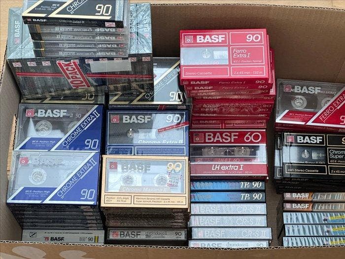 Basf - Chrome & Ferro - Audiocassette - 1988, TV, Hi-fi & Vidéo, Radios