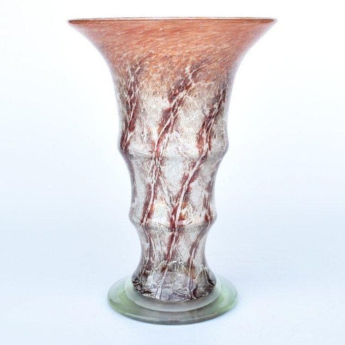 WMF / Geislingen - Karl Wiedmann - Vaas - Glas - IKORA 24 cm, Antiek en Kunst, Antiek | Glaswerk en Kristal