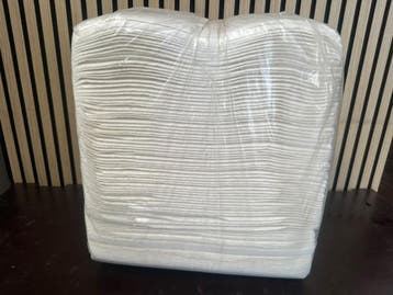 Veiling - 10 kg witte wegwerp- en poetsdoeken – geperste b, Huis en Inrichting