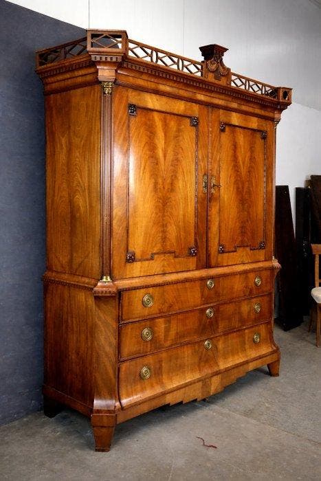 Kabinet - Mahonie, Antiek en Kunst, Antiek | Meubels | Stoelen en Sofa's