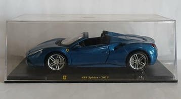 Centauria 1:24 - Model sportwagen (4) - Lotto con 4 Ferrari