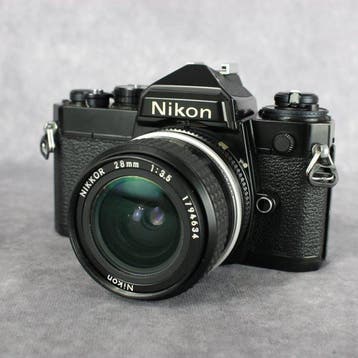 Nikon FE black + Nikkor 3.5/28mm | Appareil photo reflex, TV, Hi-fi & Vidéo