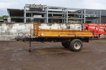 Veiling: Aanhangwagen REDK-65, Ophalen