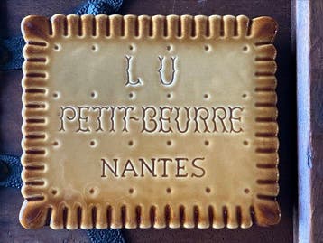LU Petit Beurre - Jars - Enseigne publicitaire - Céramique