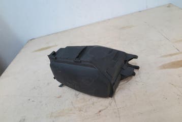 Range Rover Evoque zekeringkast BJ3212A690, Verzenden, Gebruikt
