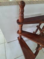 Marches - Bois - Petit escabeau de bibliothèque