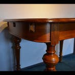 Table à manger - Noyer