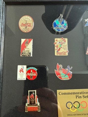 Badge à épingler Commemorative Olympic Pin Set - États-Unis, Verzamelen, Nieuw