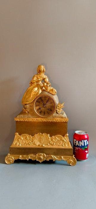 Figurale pendule - - Verguld messing - 1800-1850, Antiek en Kunst