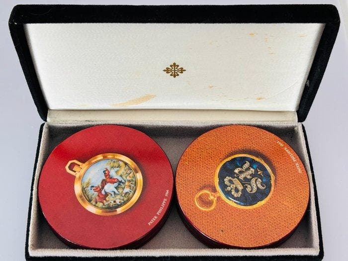 Patek Philippe – Set aus 6 Untersetzern mit, Antiek en Kunst, Curiosa en Brocante