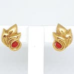 Oorbellen - 18 karaat Geel goud Koraal, Handtassen en Accessoires, Oorbellen, Nieuw