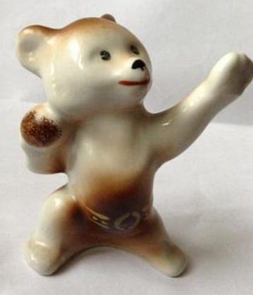 URSS - Porcelain figurine of the Olympic bear Misha,, Nieuw