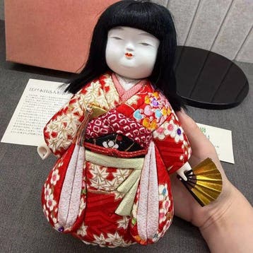 Tsukada Susumu - Pop Edo Kimekomi Doll – Girl Holding a Fan