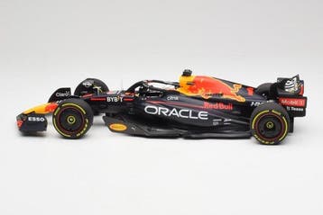 Minichamps 1:18 - Modelauto - ORACLE RED BULL RACING RB 18, Hobby & Loisirs créatifs, Voitures miniatures | 1:5 à 1:12