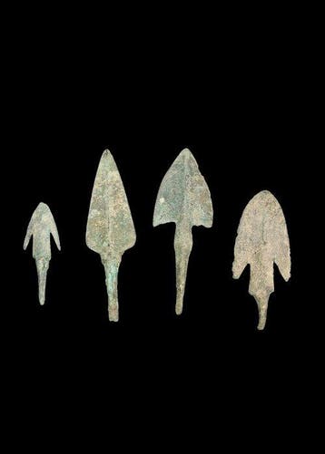 Bronstijd Brons Arrowhead Group (4) (Zonder minimumprijs)
