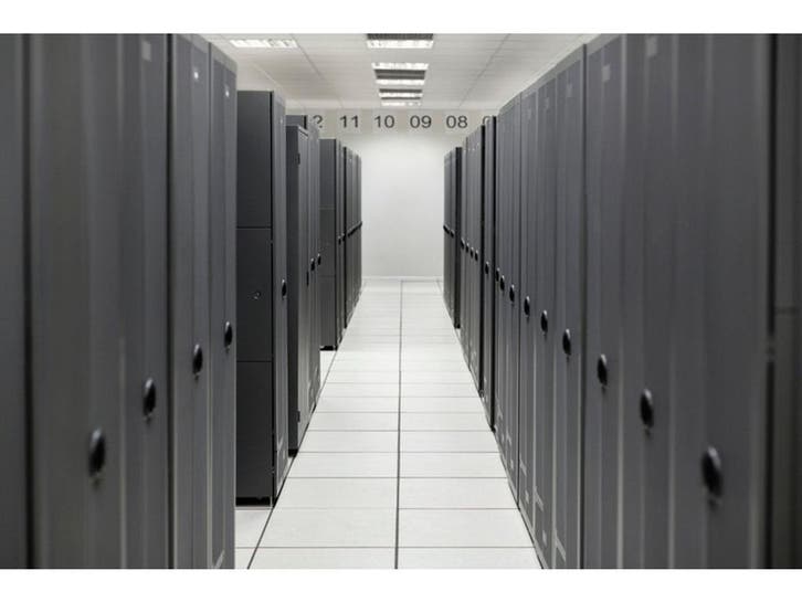HPE ProLiant DL380 Gen11 - Drive Cage Kit - 8SFF x1 Tri-Mode, Computers en Software, Overige Computers en Software, Nieuw, Verzenden