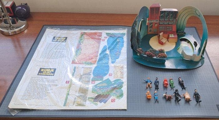 Diorama Esso - Le lac aux requin - Diorama, Livres, BD | Comics
