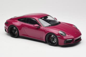Minichamps 1:18 - Model sportwagen - Porsche 911 Carrera 4, Nieuw