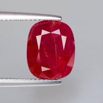 1 pcs Rood Robijn - 7.91 ct - Asian Institute of Gemological, Nieuw