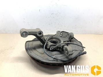 Fusee links-voor Mercedes B-Klasse O271736, Nieuw