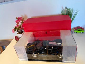 BBR 1:12 - Voiture miniature - Ferrari SP3 - Édition limitée
