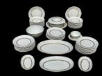 Georges Boyer Limoges - Tafelservies voor 12 (56) -