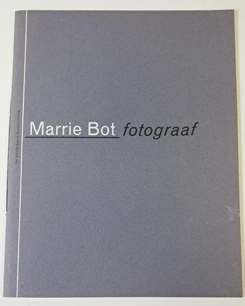 Marrie Bot - Fotograaf (1990), Verzenden